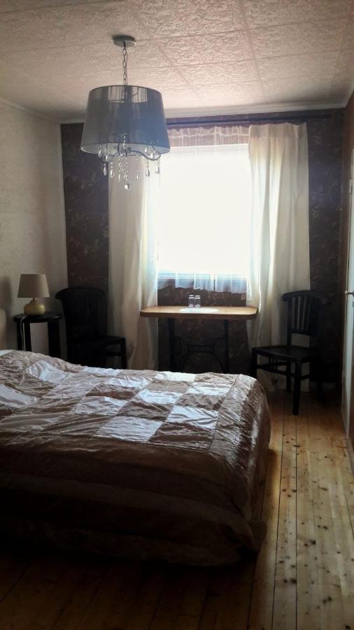 Viesu Nams Klanas Hotel Енгуре Екстериор снимка
